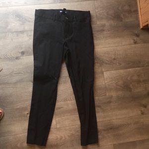 Gap black Slim City Crop 3/4 length pants